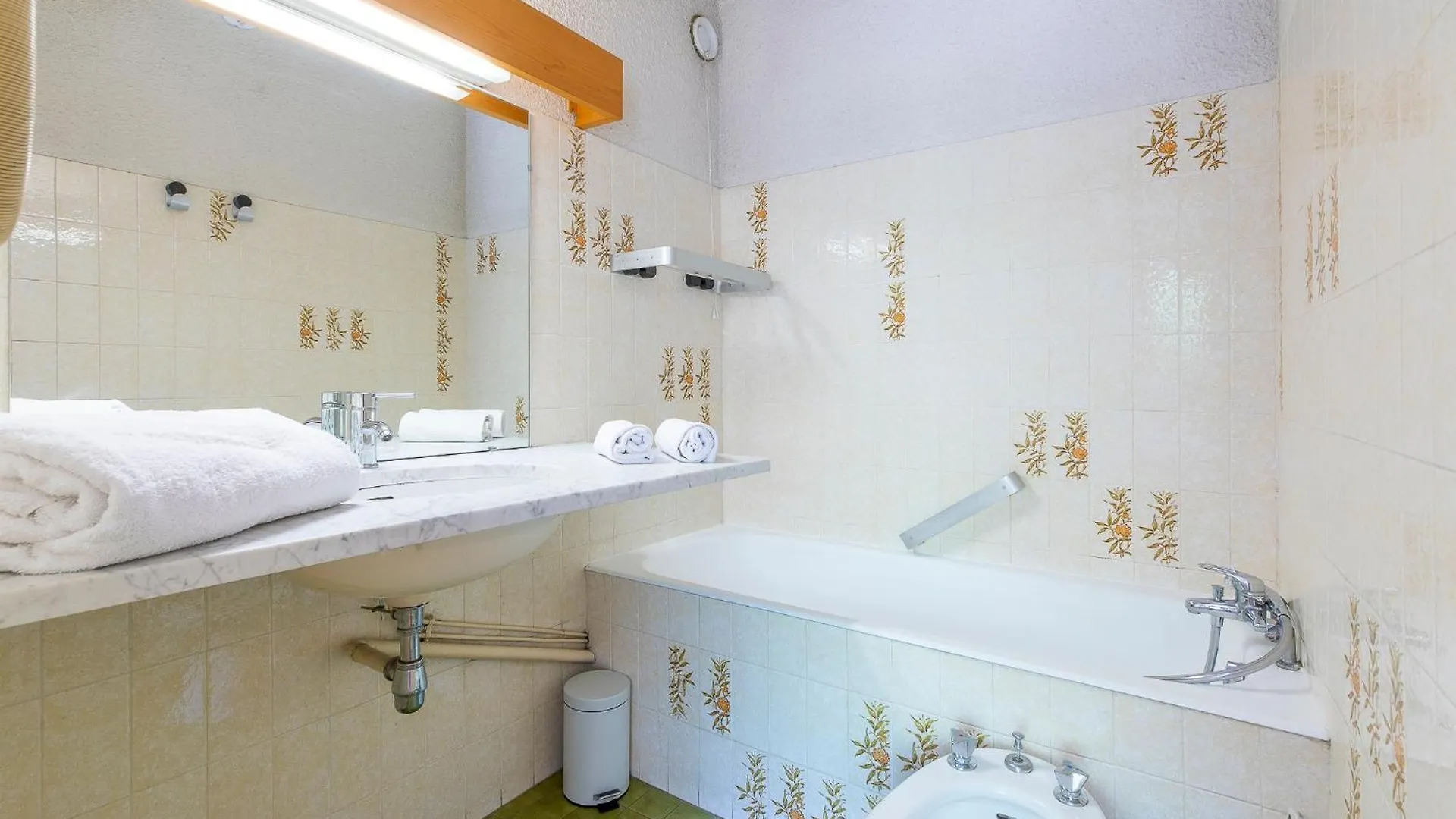 Hotel Les Bains Brides-les-Bains 3*,  Francia